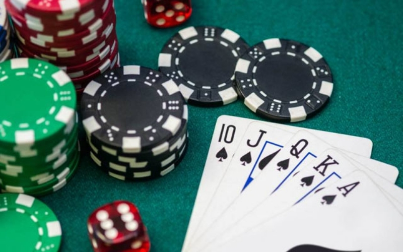 Luật rút bài trong Baccarat