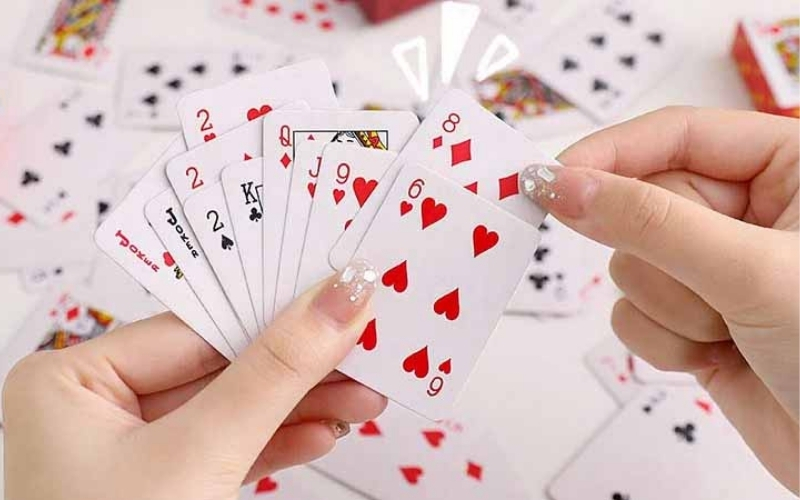 Chiến thuật chơi bài Tiến lên luôn chiếm ưu thế chủ động